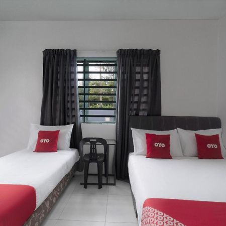 Oyo 91089 Motel Fasa 2B Seri Manjung Eksteriør bilde