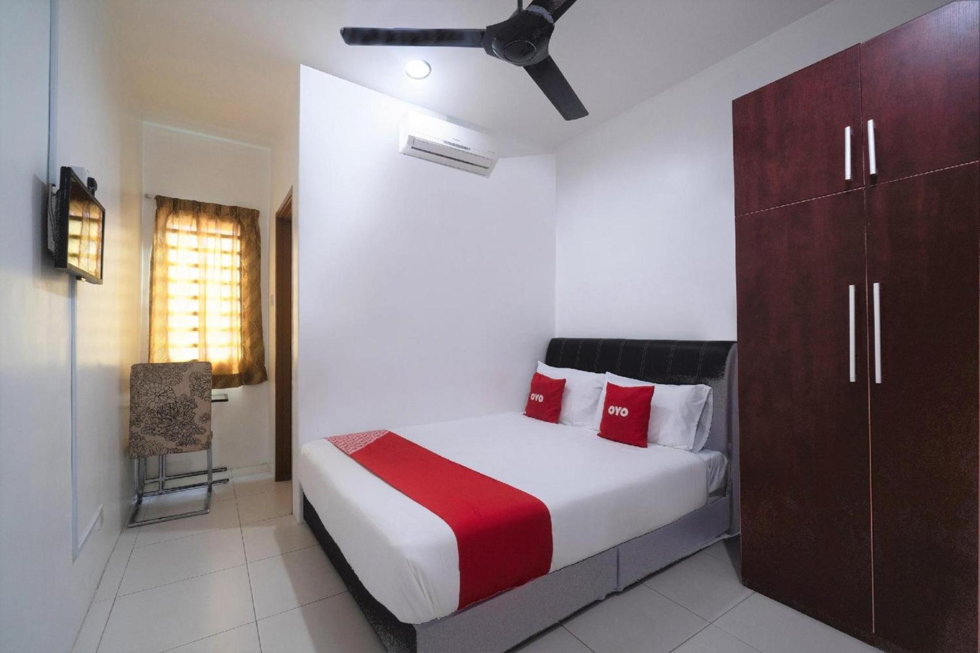 Oyo 91089 Motel Fasa 2B Seri Manjung Eksteriør bilde