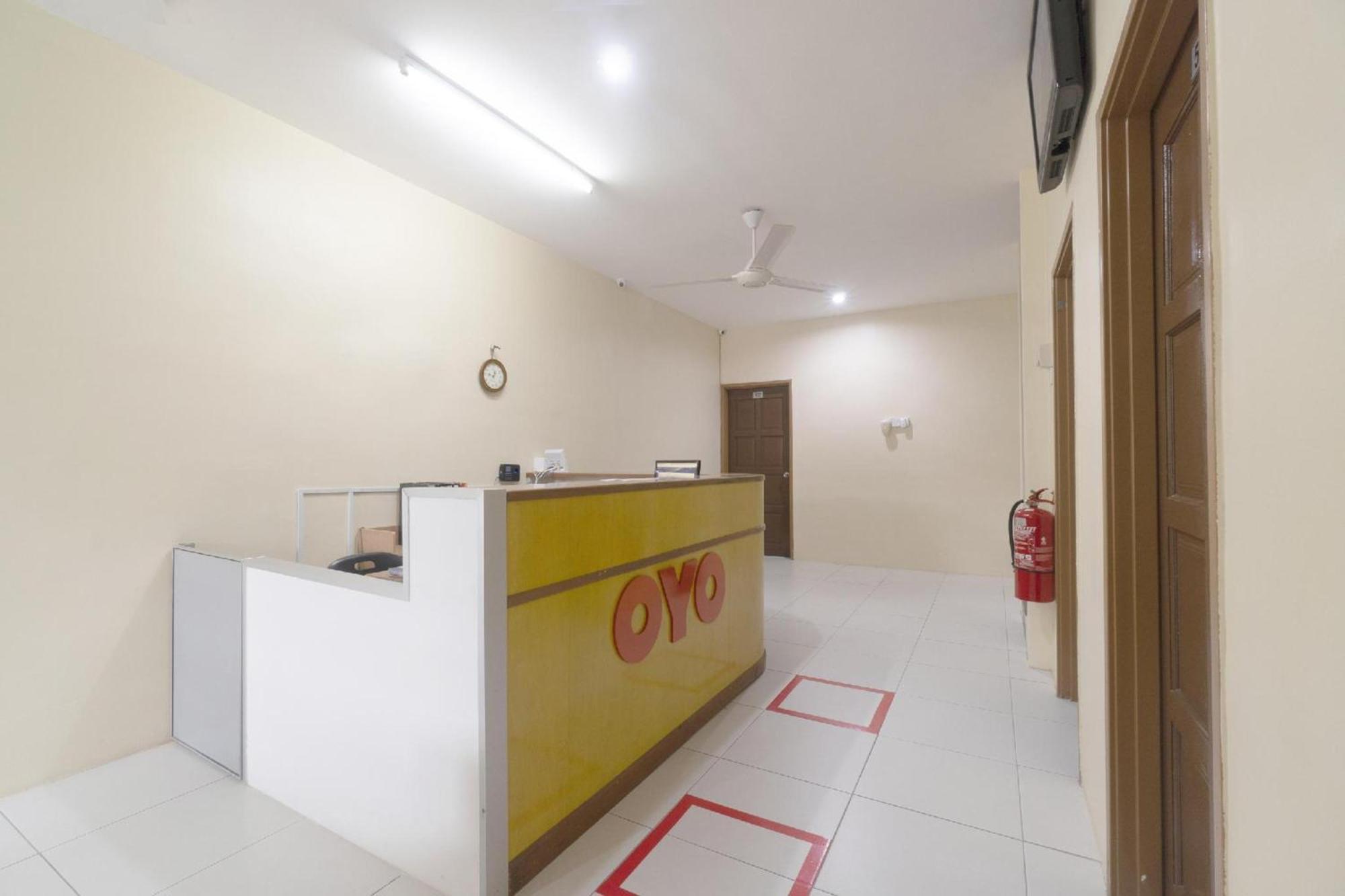 Oyo 91089 Motel Fasa 2B Seri Manjung Eksteriør bilde