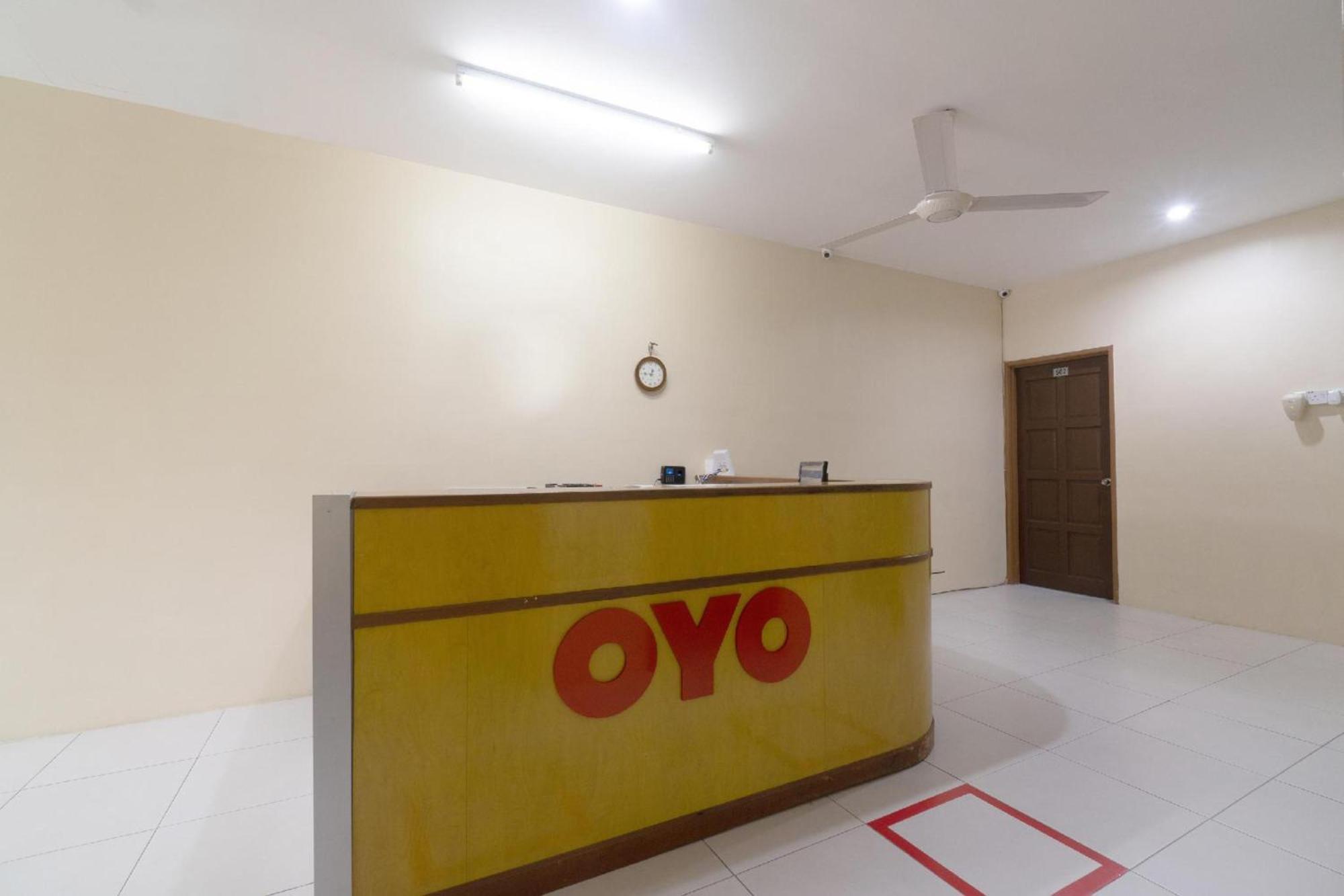 Oyo 91089 Motel Fasa 2B Seri Manjung Eksteriør bilde
